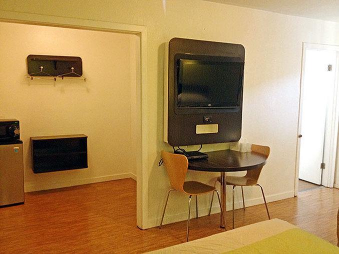 Motel 6 San Rafael Exteriör bild