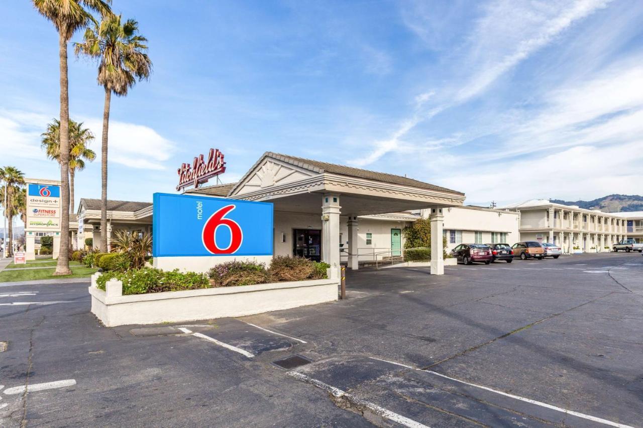 Motel 6 San Rafael Exteriör bild